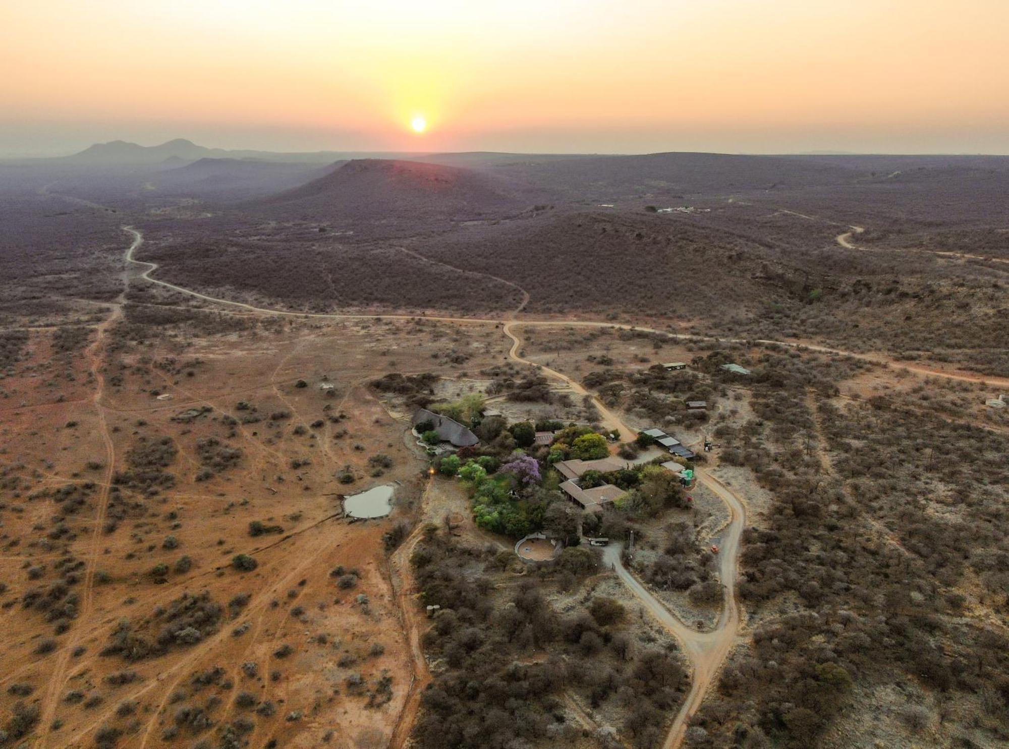 Last Word Madikwe Madikwe Game Reserve Extérieur photo